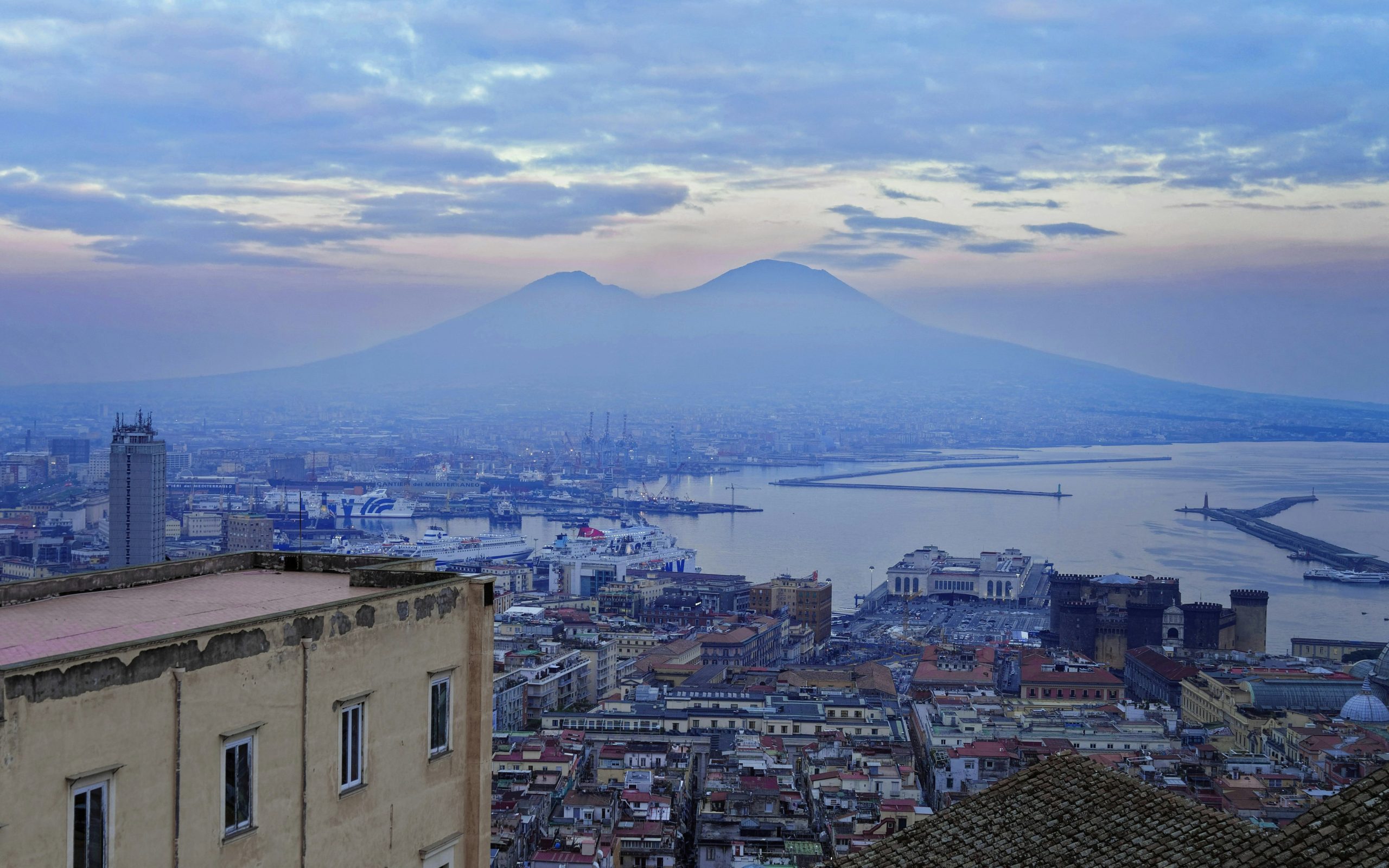 Stage 6: Long Day towards Napoli & Pizza!